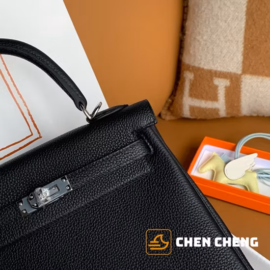 Los nuevos productos 2021 venden al por mayor los bolsos de cuero de lujo del grado superior del bolso de las réplicas hacen estallarlo